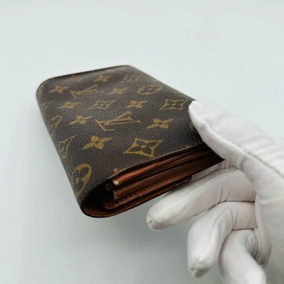 Louis Vuitton Long monogram Wallet - Picture 4 of 13